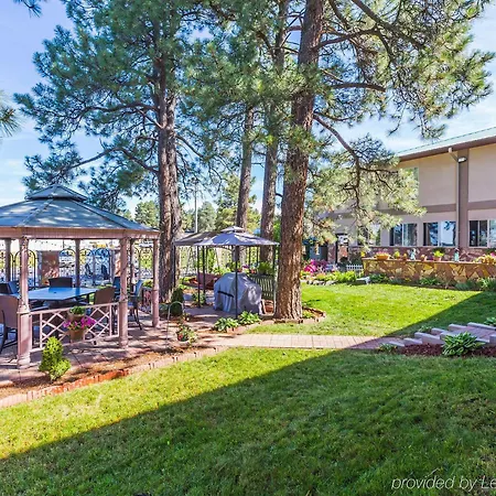 West End Lodge